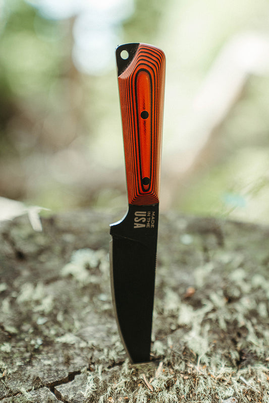 Skinner LT Knife - RED